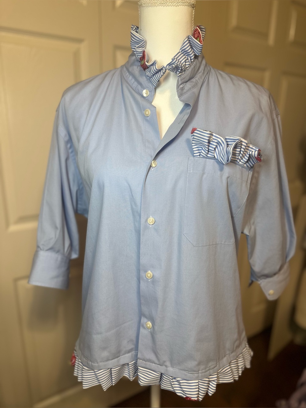 Light Blue Ruffled Collar Button-Front Blouse - Picture 3 of 3